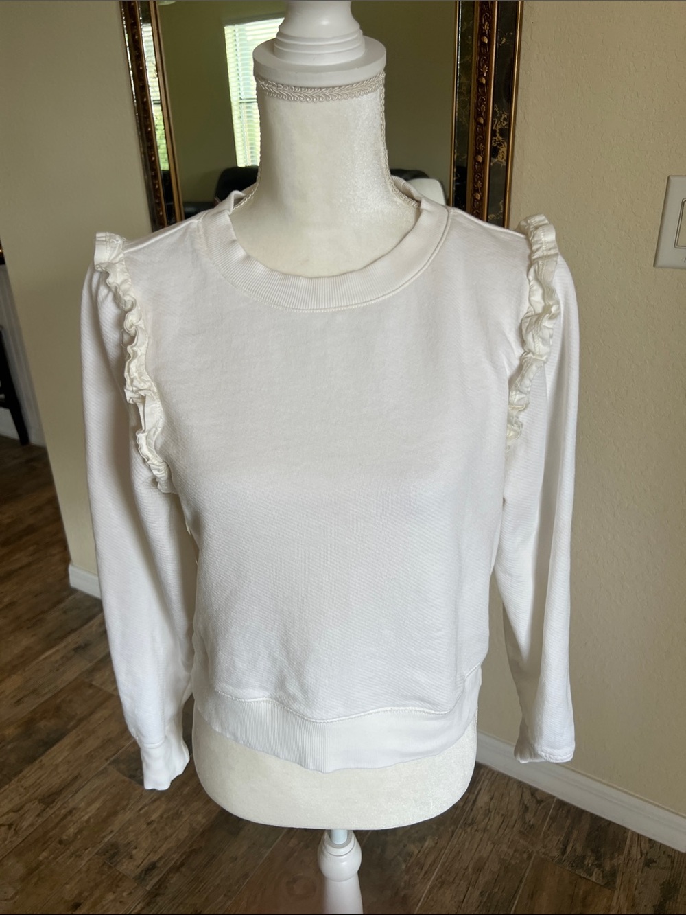 PAIGE Ruffle-Shoulder Sweatshirt - Picture 12 of 16